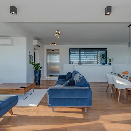 Luxury Apartment Blu * Split