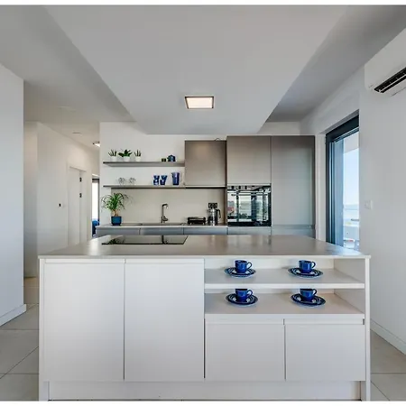 Apartment Luxury Apartment Blu *